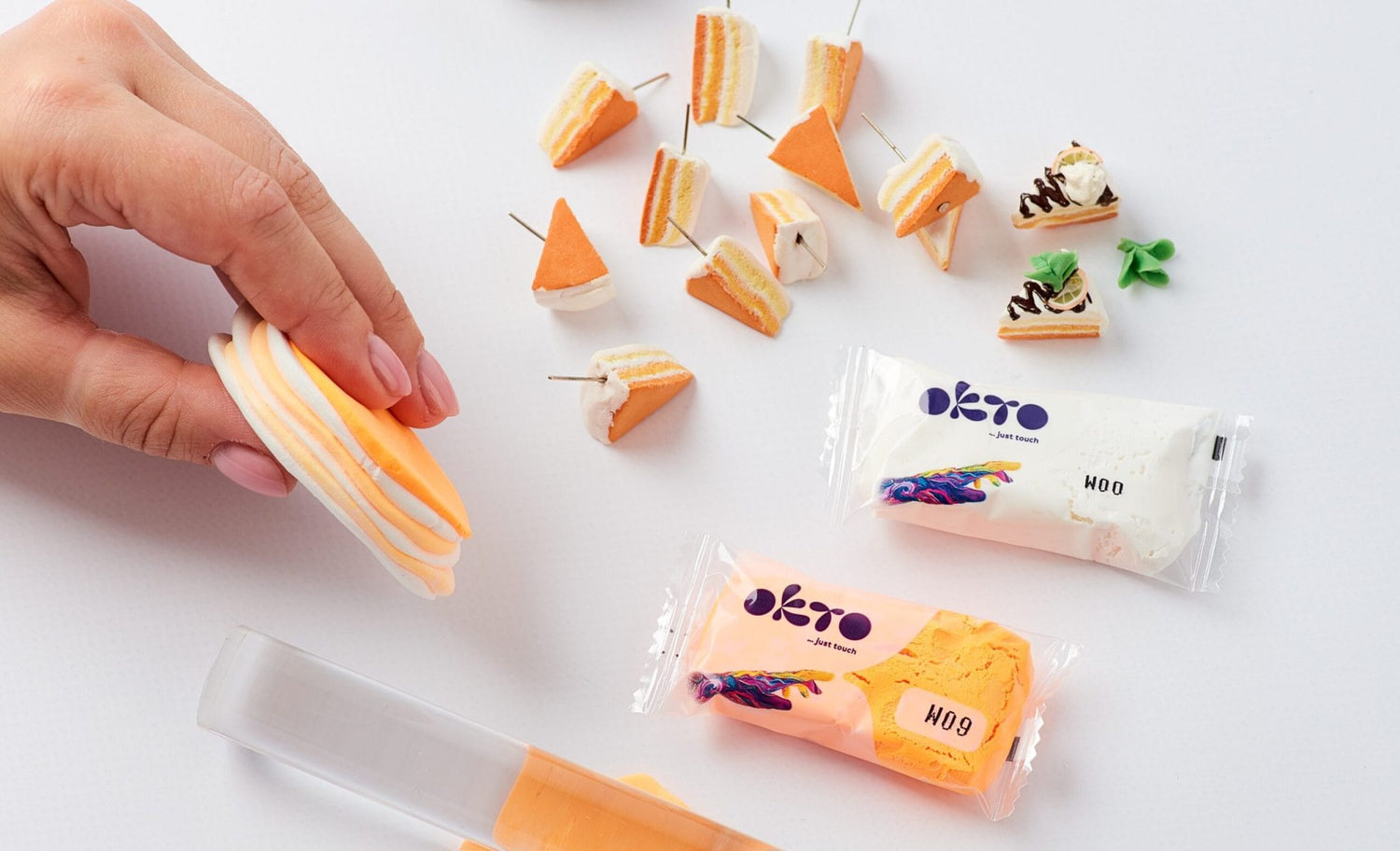 OKTO Colours повітряний пластилін жовтий (S - розмір)